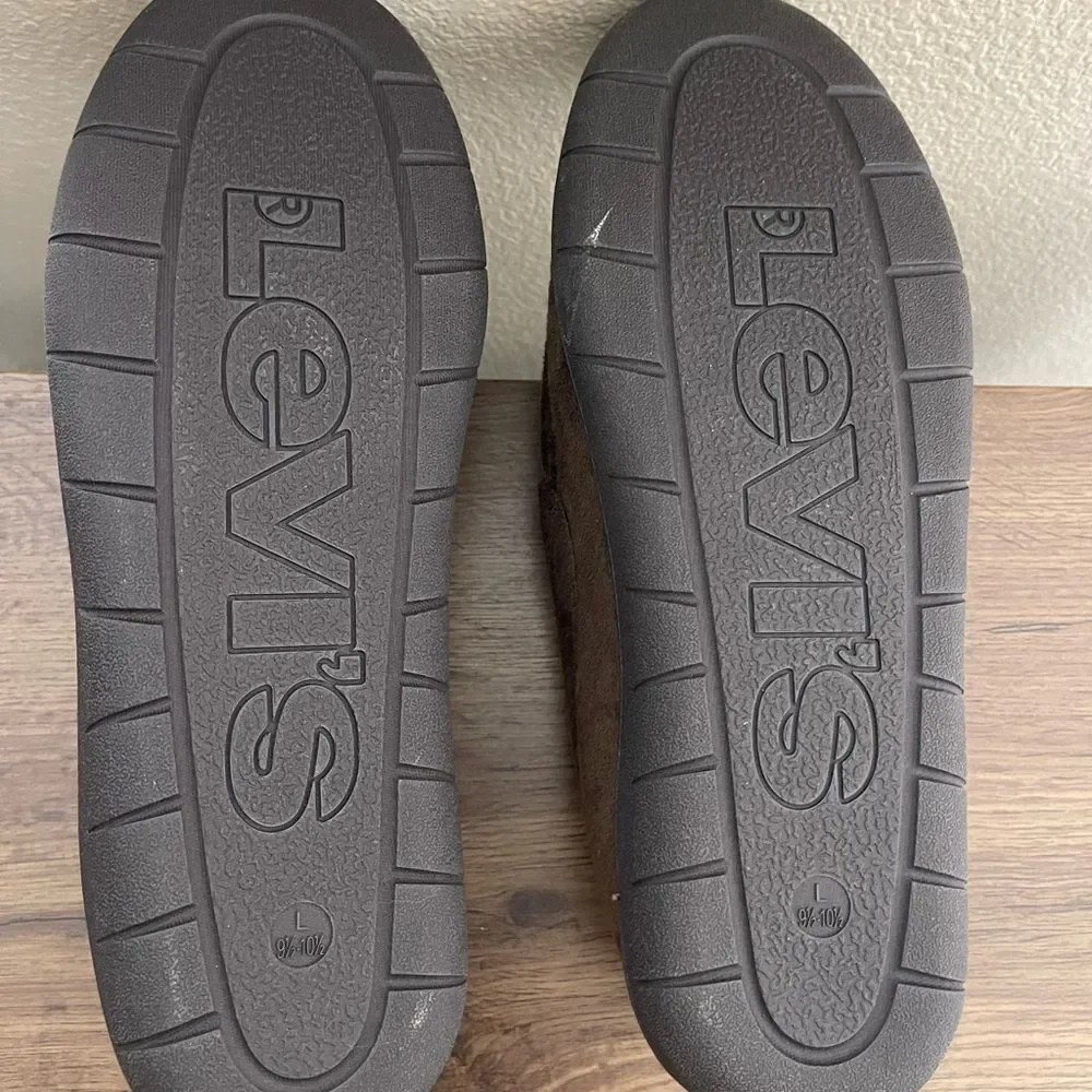 Levi's Brown Slippers